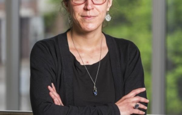 Lynn Kamerlin headshot